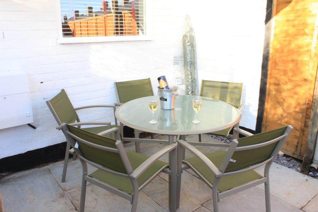Arden Holiday Lettings Stratford-upon-Avon Buitenkant foto